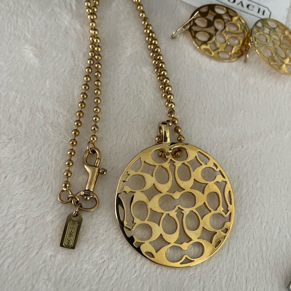 Trending Signature Coach Medallion Necklace and Earrings, Beautiful Condition - Picture 4 of 8